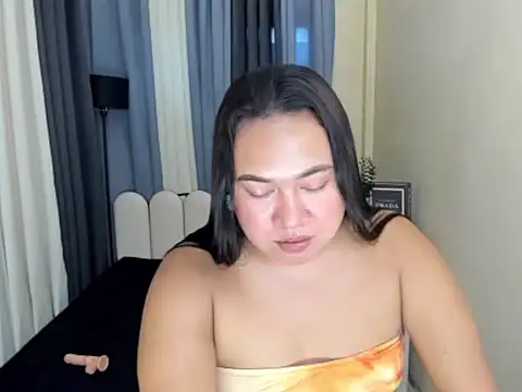 Cassiefoxx 在線直播表演