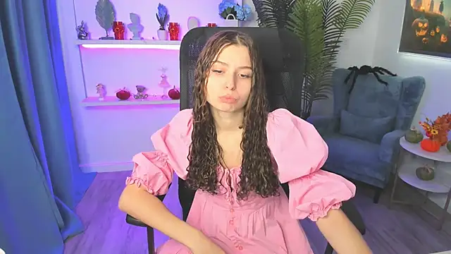 AnnaRelerti Adlı Modelin Canlı XXX Sohbeti