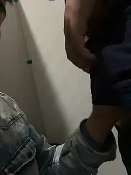 lovekiss888's Webcam Show