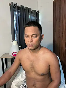 Sensualcharlie 网络视讯表演