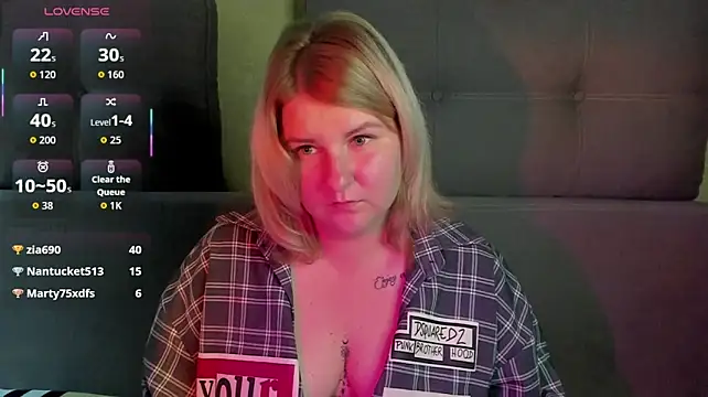 XXX chat uživo modela CherryRushh