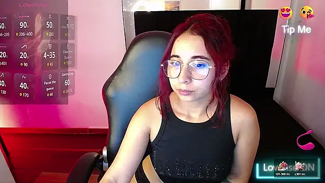 Lyrarose__'s Webcam Show