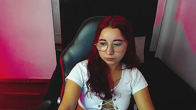 Lyrarose__ – Live XXX-chat