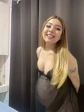 Show de webcam de LittleBadDoll