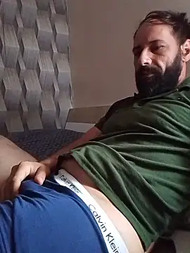 Show modela Tranda91 na web-kameri