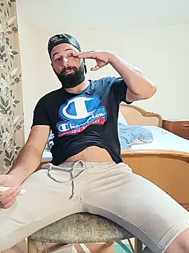 Show modela Tranda91 na web-kameri