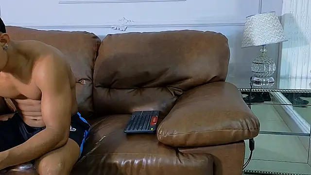 Tayron_king's Webcam Show