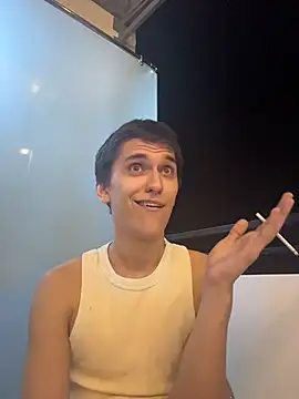 Show modela Adrian_Coles na web-kameri
