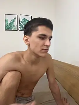 הופעת וובקאם של Adrian_Coles