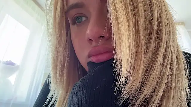 Kaderii1's Live XXX Chat