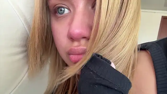 Kaderii1 – Live XXX-chat