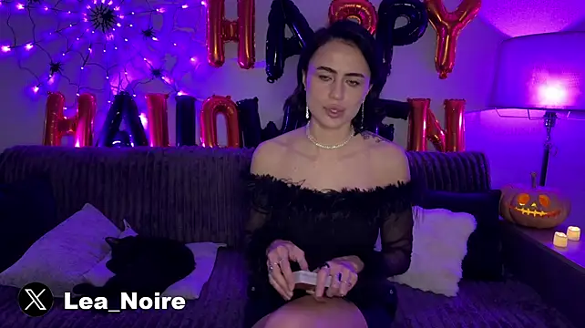 Lea_Noire webcam show