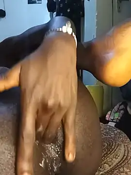 sweetonyango Pertunjukan Webcam