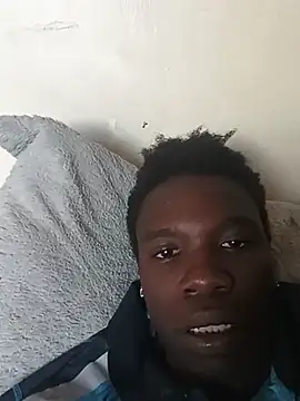 הופעת וובקאם של sweetonyango