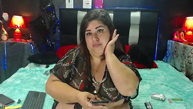 Živý XXX chat LeslyeAdamss