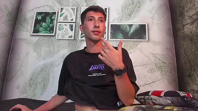 Valentiino69n Webbikameraesitys