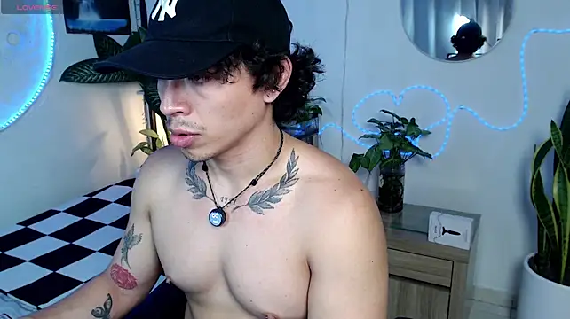 no_face_69's Webcam Show