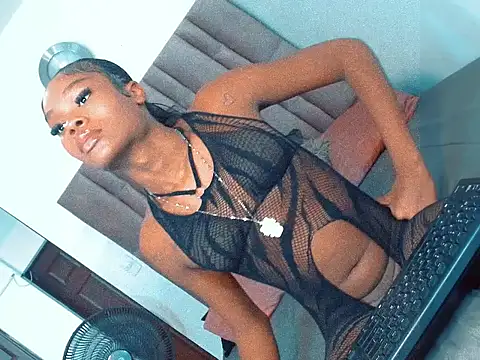 mia_campbellxn Webbikameraesitys