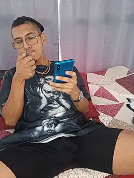 Hard_brown03 Webcam Show