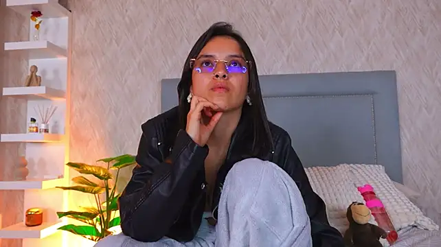 CherryLunari Live XXX-chat