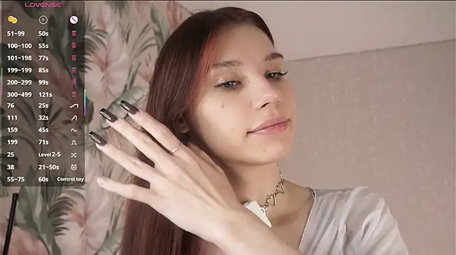 Chat XXX en directo de SuzieSpankwood