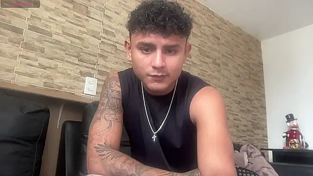 bob_petersonn webcam show