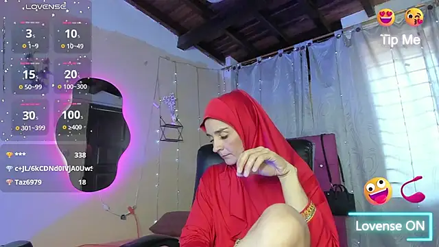 AmiraSaadi's Live XXX Chat