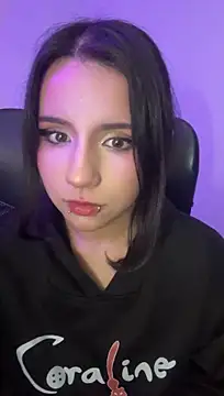 HollyPeachh Live XXX-chat