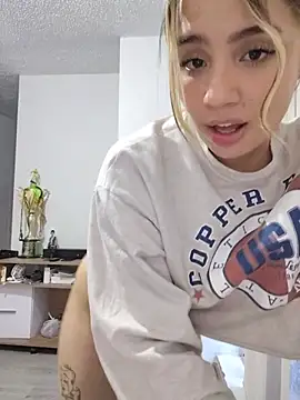 Chatroom XXX en direct de bebita_fiu
