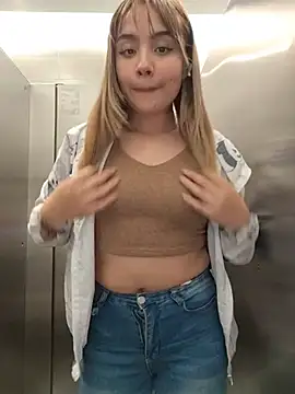 Tina_tasty Webcam show