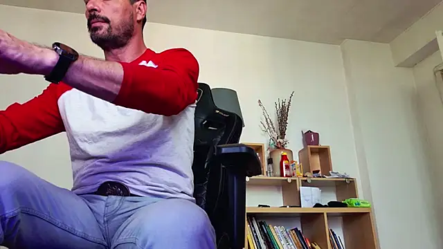 Pertunjukan Kamera Web ChrisKox