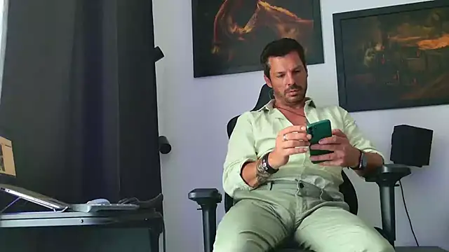 Show modela ChrisKox na web-kameri