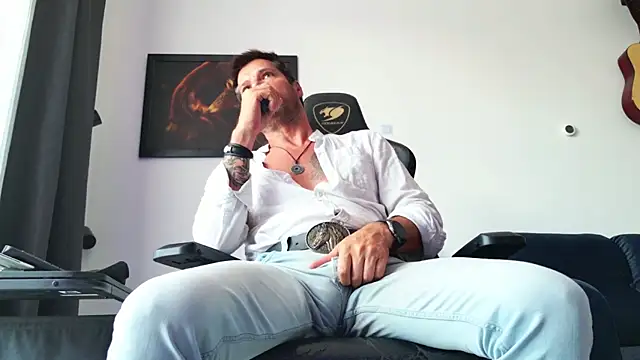 Show de ChrisKox na webcam