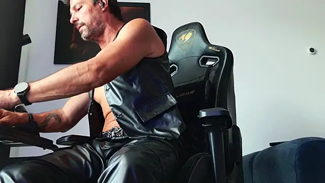 ChrisKox Adlı Modelin Web Kamerası Şovu