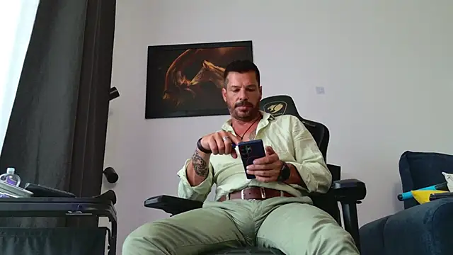 ChrisKox 在線直播表演
