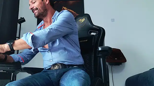 ChrisKox Adlı Modelin Web Kamerası Şovu