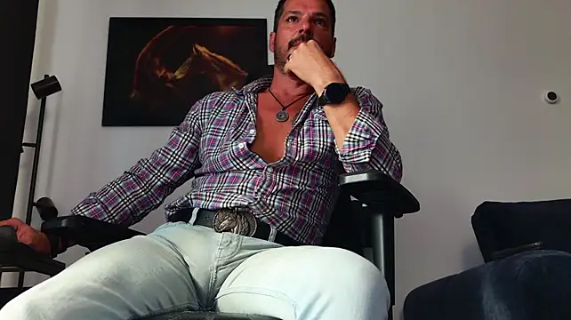 ChrisKox webkamerás műsora