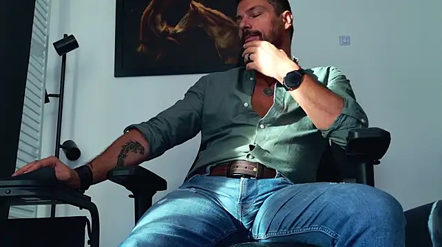 Show modela ChrisKox na web-kameri