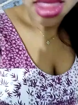 fatineae1 Live XXX-chat
