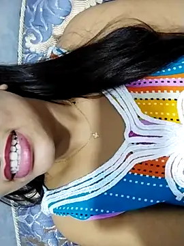 โชว์เว็บแคมของ fatineae1