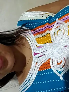 fatineae1 Adlı Modelin Web Kamerası Şovu