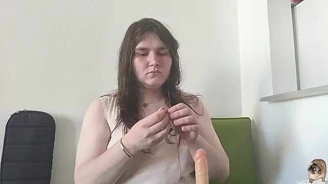 jane_whorris Show in webcam