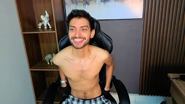 Show de Nicolas_Rider na webcam