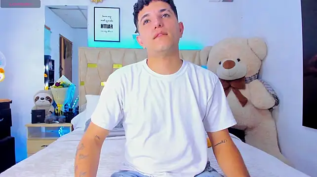Webkamerová show im_patrick_sanzz