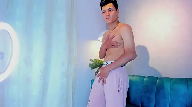 הופעת וובקאם של Julian_Fiire