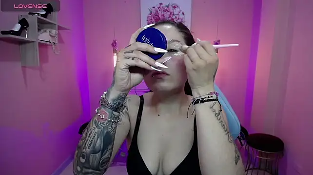 Pokazy przed kamerką – Irina_blake_
