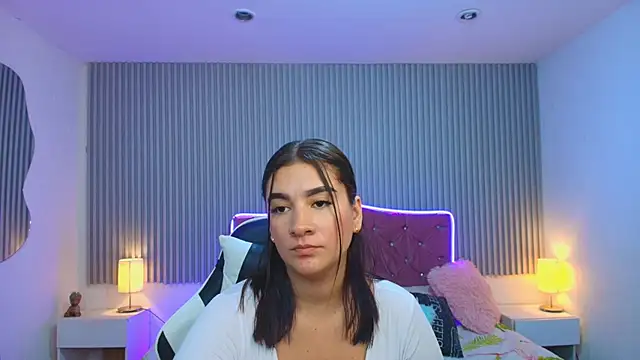 roses_little_ Live XXX-Chat