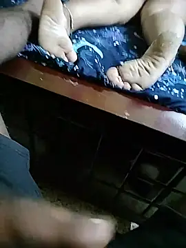 XXX chat uživo modela Nilasara