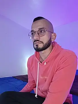 LuckyMarks Webcamshow