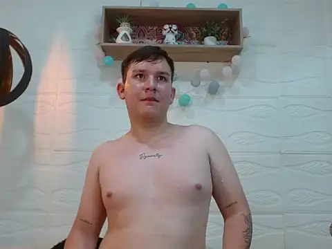 damian_miller7: вебкам-шоу
